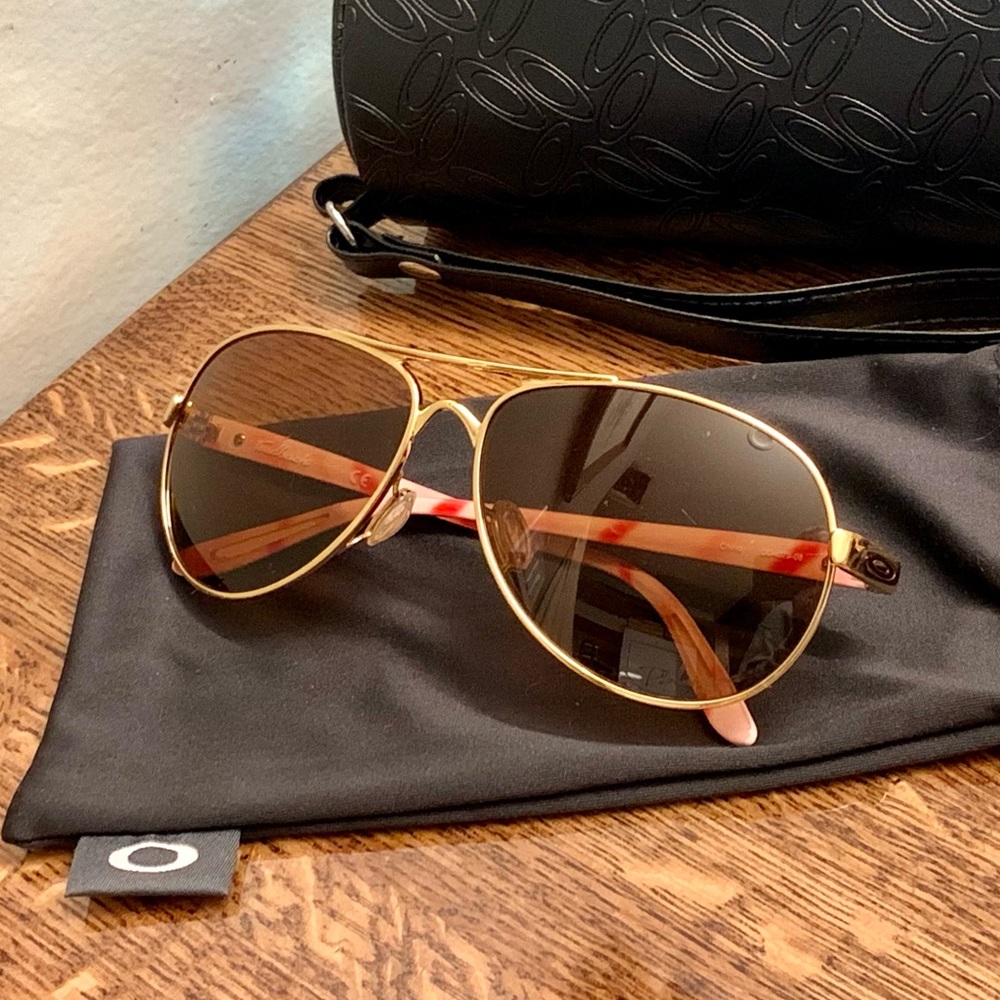 Polarized Oakley Tie Breaker Aviator Sunglasses Bronze Lenses / Satin Gold Frame